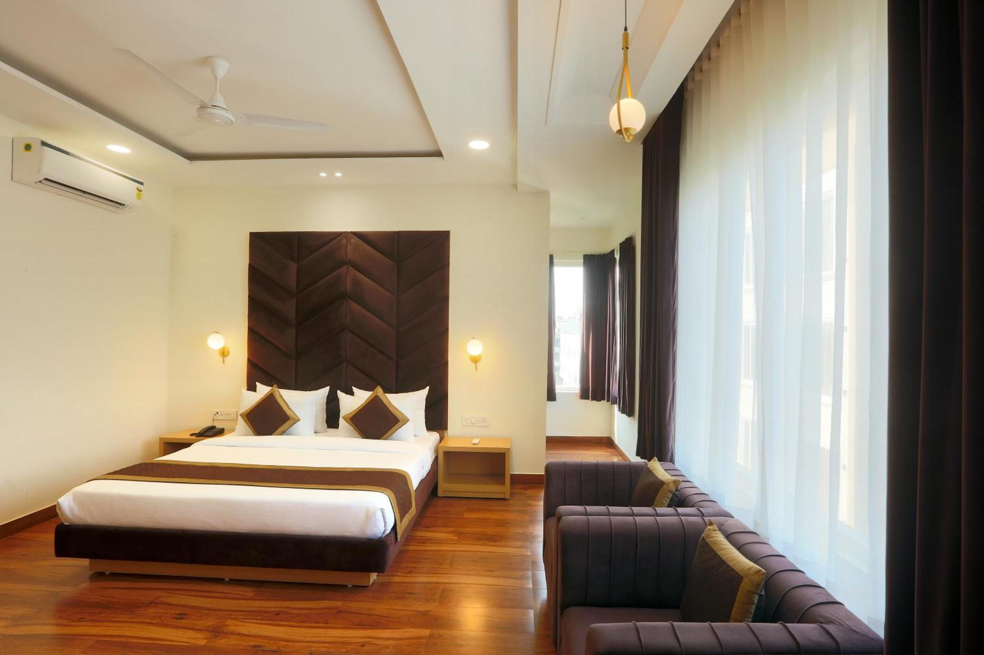 Hotel Prithvi Palace Igi Airport Delhi 新德里 外观 照片