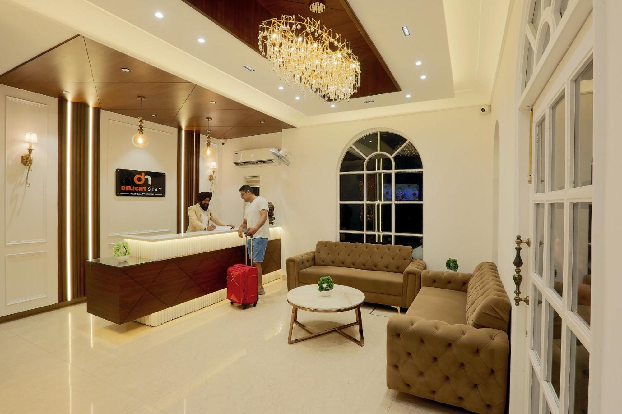 Hotel Prithvi Palace Igi Airport Delhi 新德里 外观 照片
