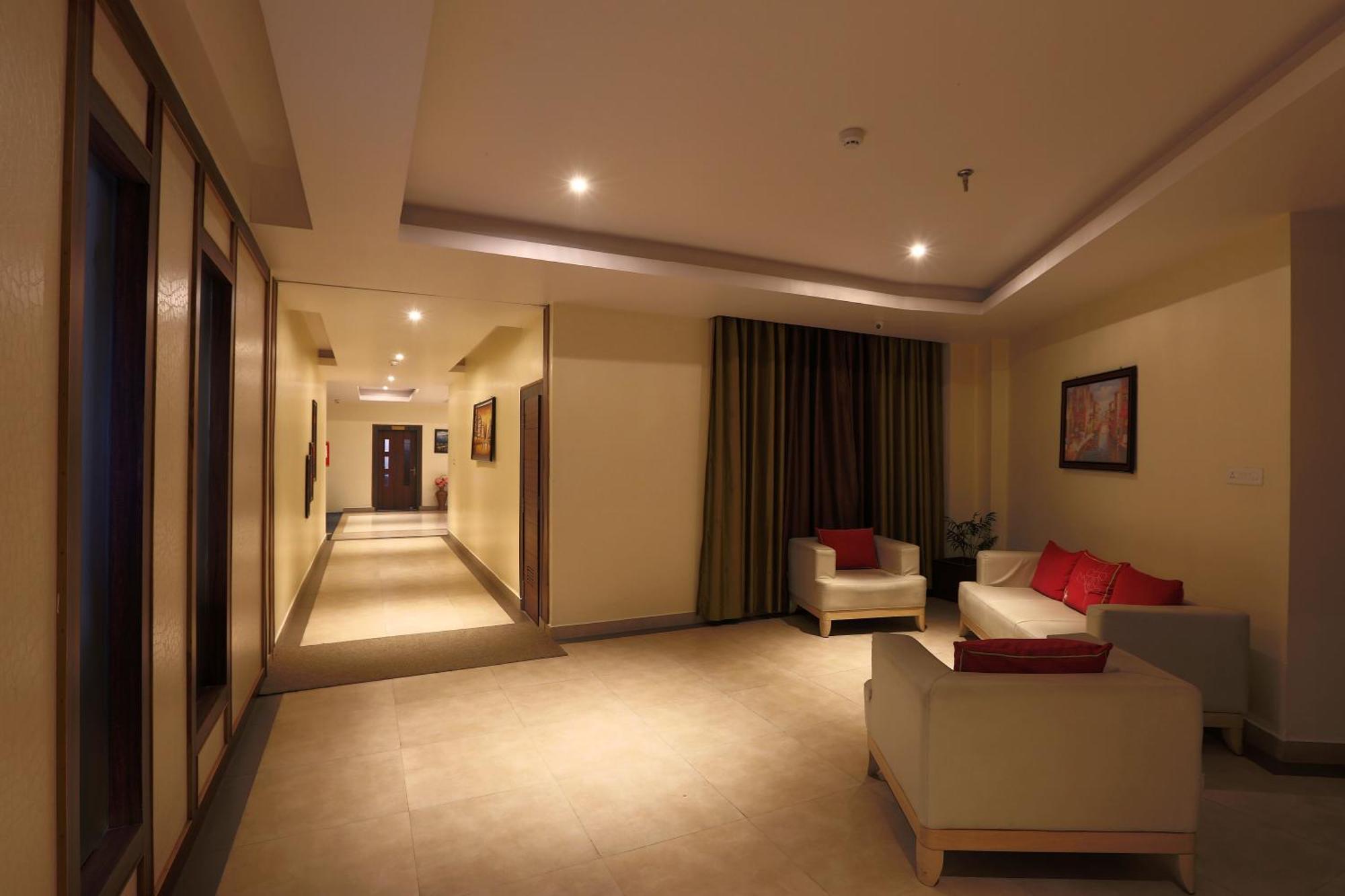 Hotel Prithvi Palace Igi Airport Delhi 新德里 外观 照片