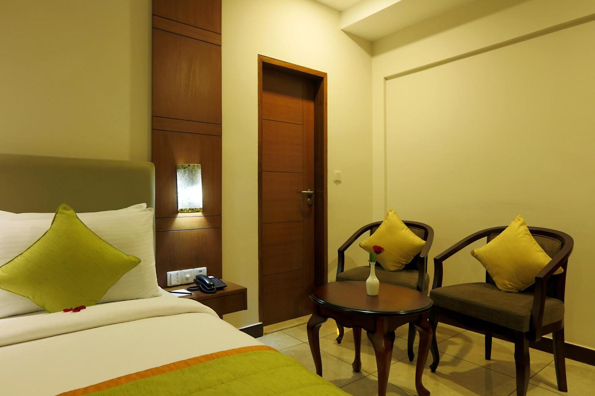 Hotel Prithvi Palace Igi Airport Delhi 新德里 外观 照片