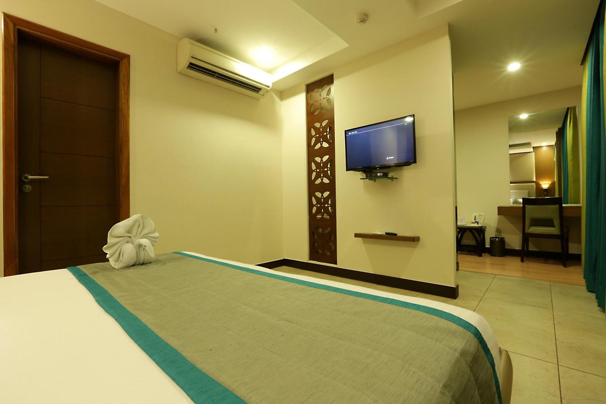 Hotel Prithvi Palace Igi Airport Delhi 新德里 外观 照片