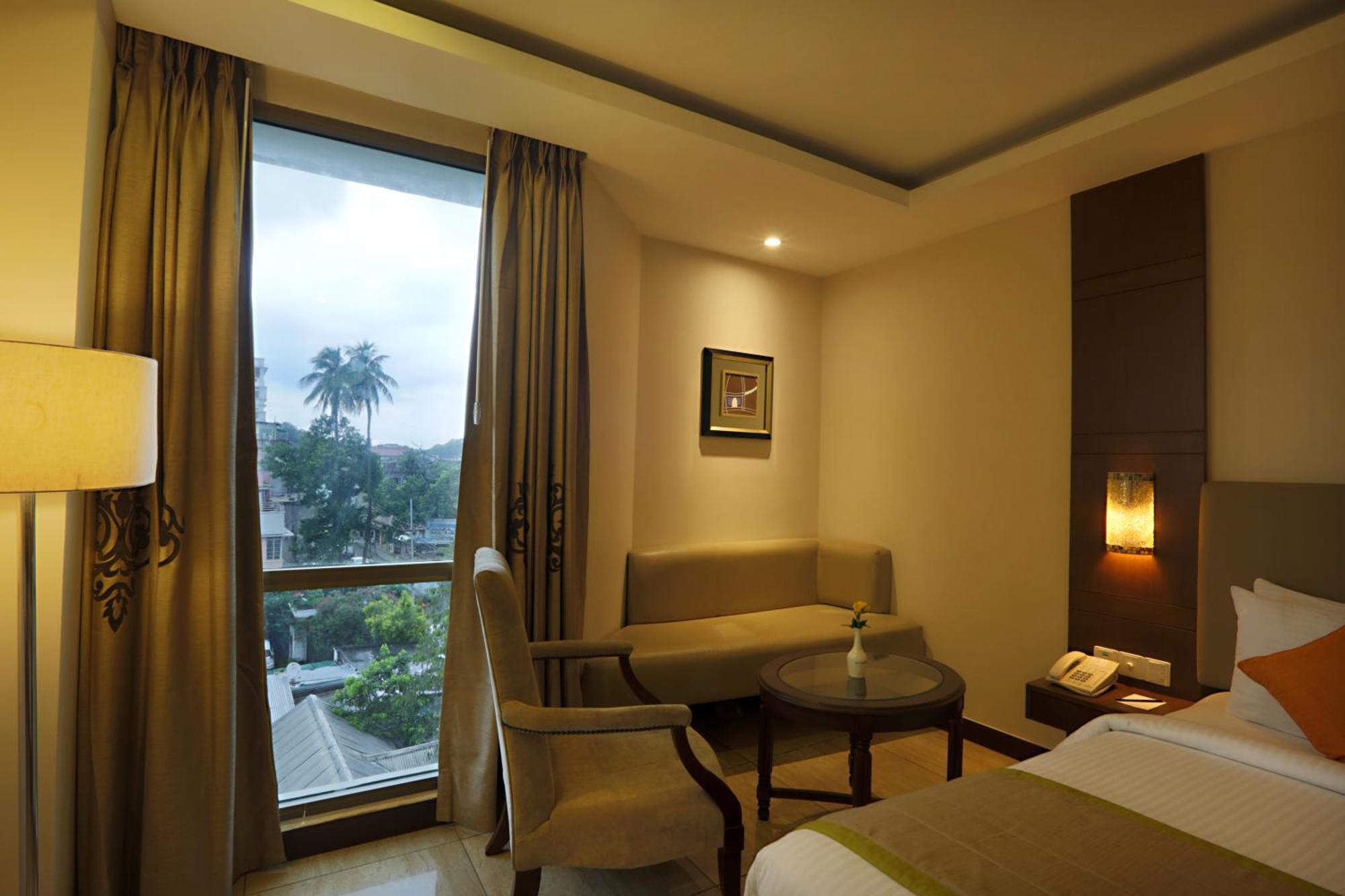 Hotel Prithvi Palace Igi Airport Delhi 新德里 外观 照片