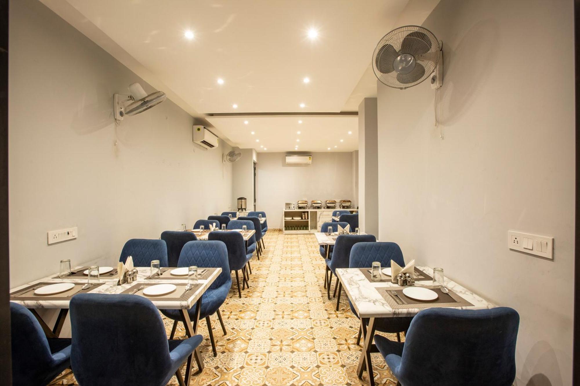 Hotel Prithvi Palace Igi Airport Delhi 新德里 外观 照片