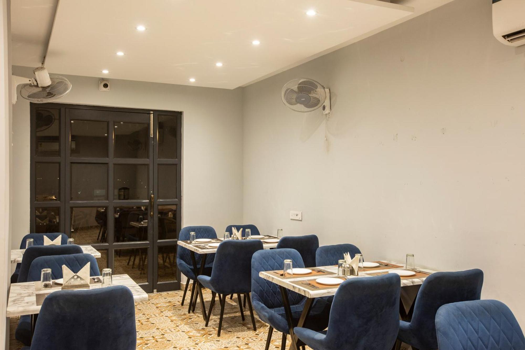 Hotel Prithvi Palace Igi Airport Delhi 新德里 外观 照片