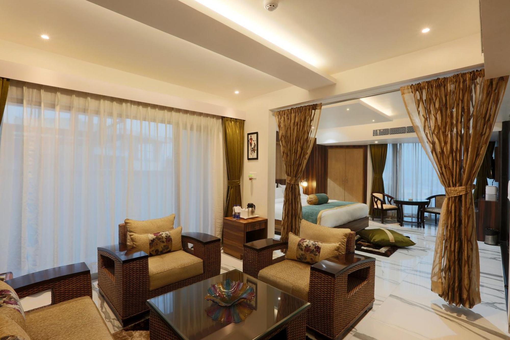 Hotel Prithvi Palace Igi Airport Delhi 新德里 外观 照片