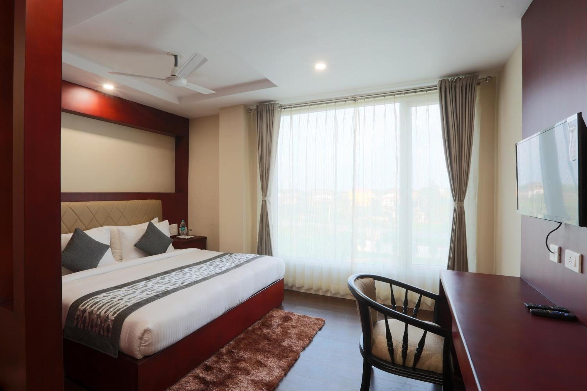 Hotel Prithvi Palace Igi Airport Delhi 新德里 外观 照片